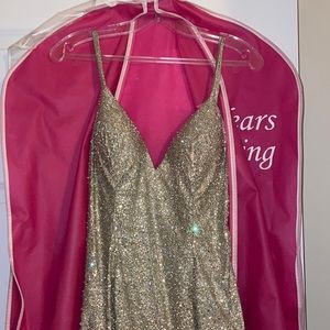 Gold prom dress brand: The secret dress